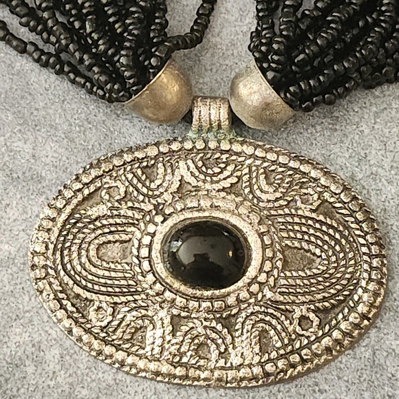 Intricate Black Beaded Necklace with Ornate Silver Pendant - Picture 2 of 7